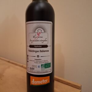 hydrolat-helichryse-bio-demeter-pas-cher-direct-petit-producteur-Ardeche-scaled.jpg